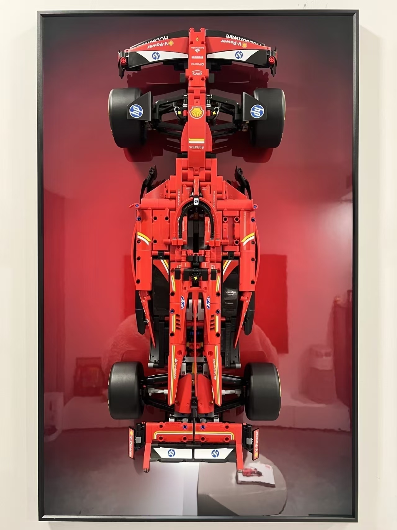 Model Kit Ferrari - Półka ścienna na zestaw LEGO 42207