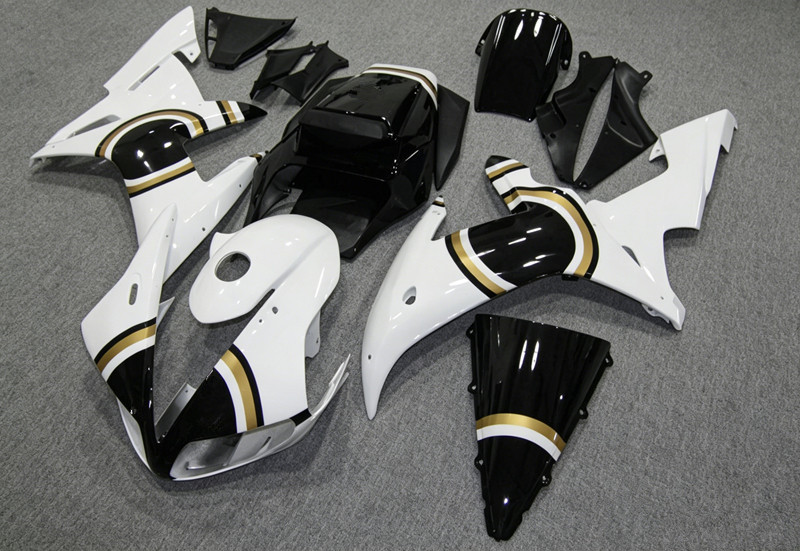 4-częściowy nowy zestaw owiewe – Model Kit Yamaha R1 recenzja i cena